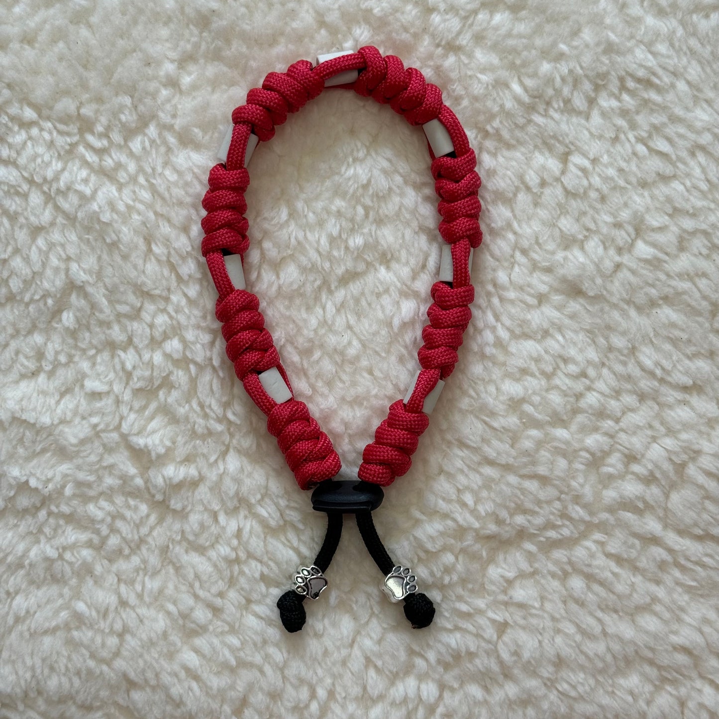 Tekenband Hond zwart/rood (28-32 cm)