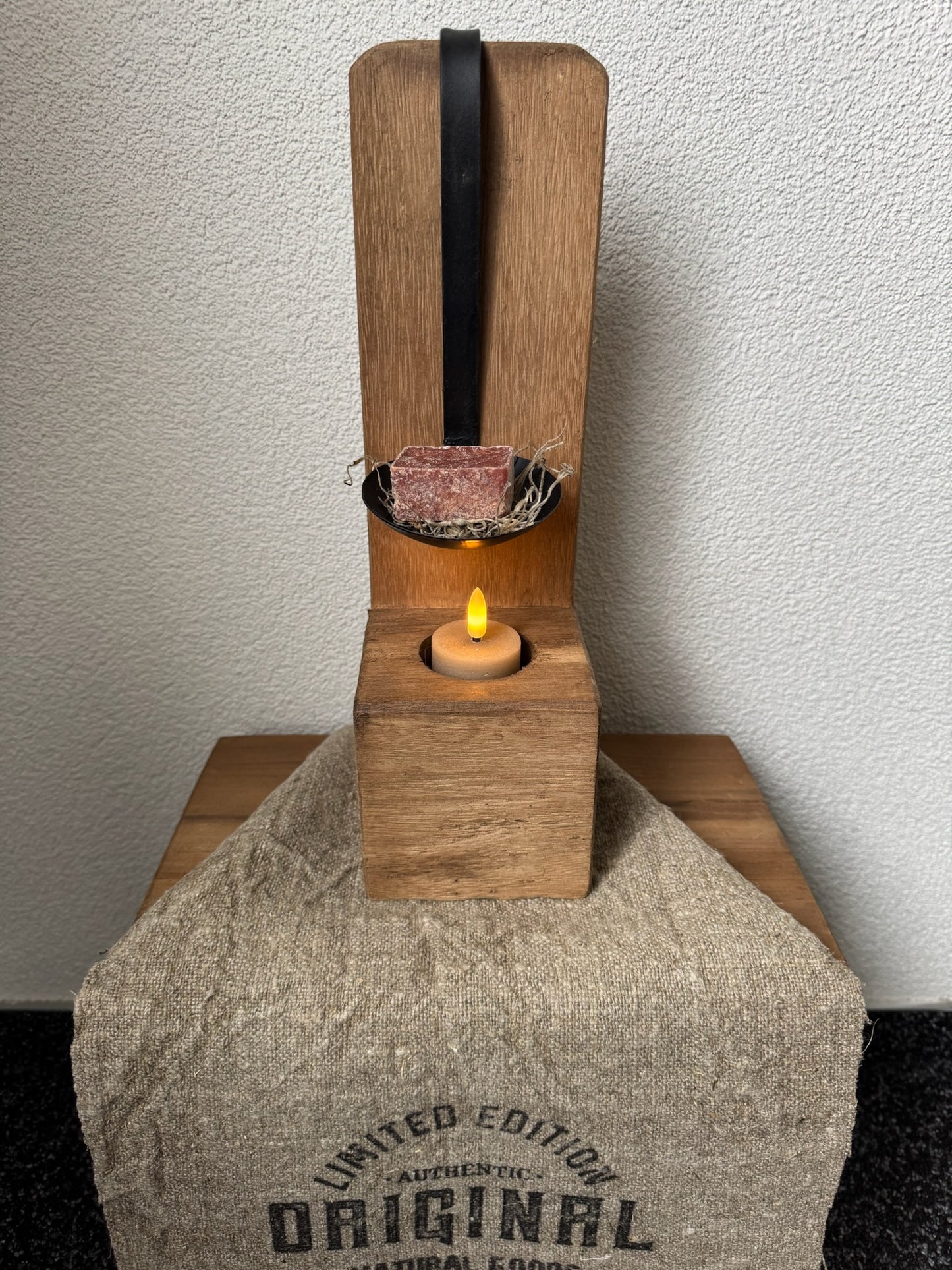 Hout brander met amber blokje