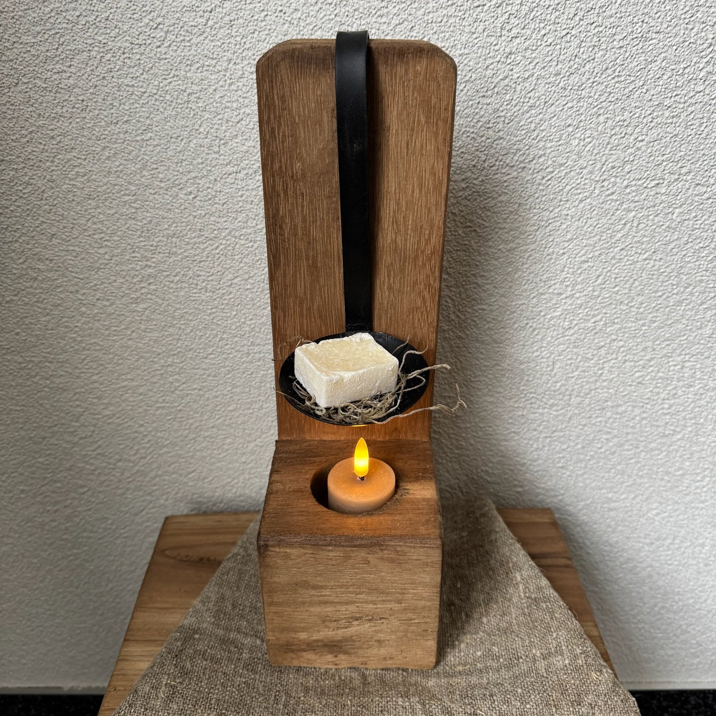 Hout brander met amber blokje