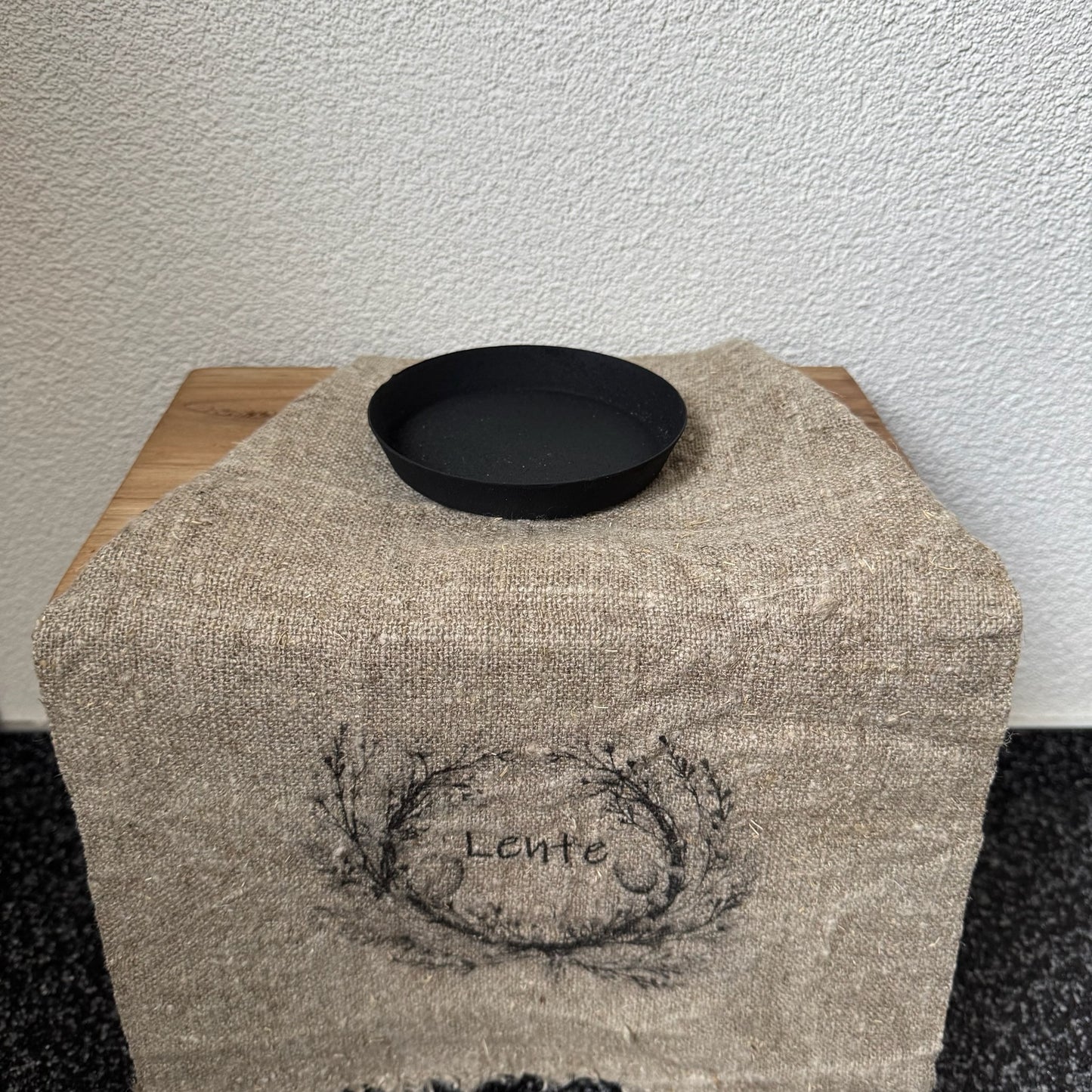 Rond zwart Schaaltje