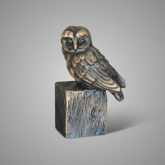 BRYNXZ Owl at a Statue Majestic Brown D.14 H.20