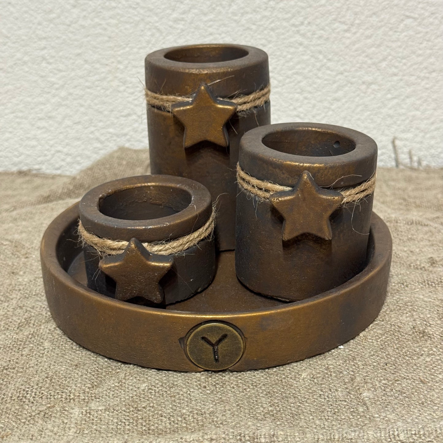 BRYNXZ Plate with 3 tealightcups Star Majestic Gold D.17 H.13